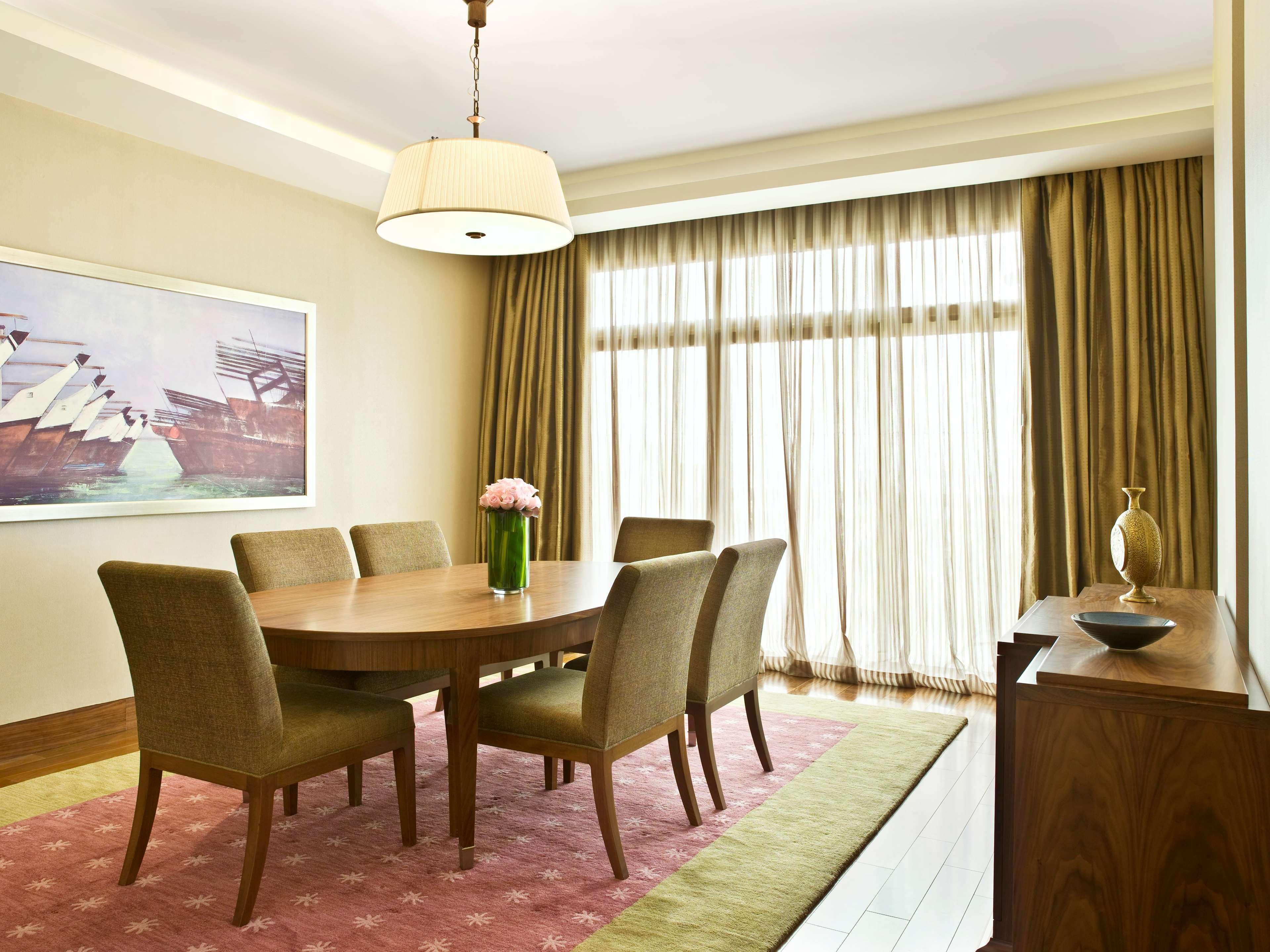 Grand Hyatt Doha Hotel & Villas Luaran gambar A dining room