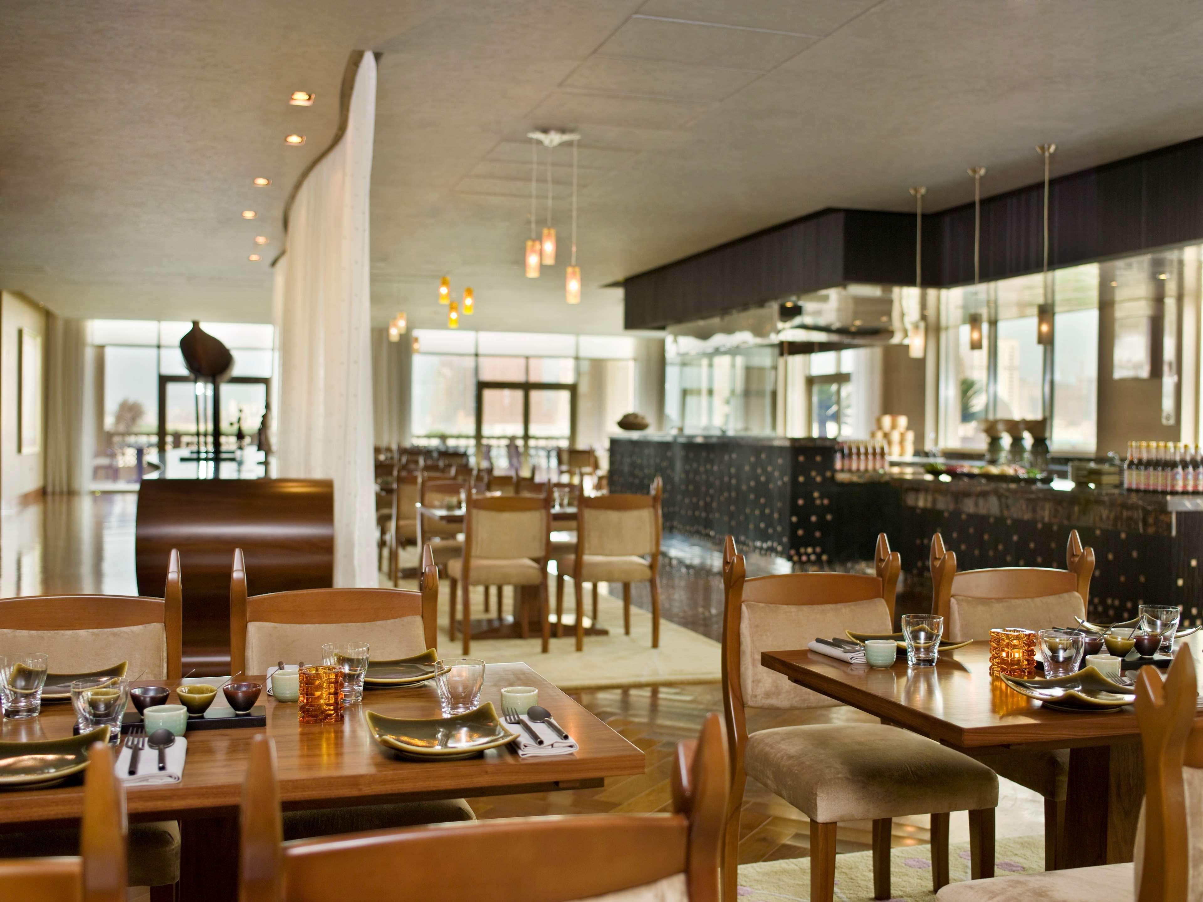Grand Hyatt Doha Hotel & Villas Luaran gambar The restaurant
